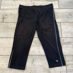 *Lowest possible price* | Black Cropped Champion Leggings